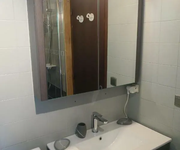 Capucine Σαμονί